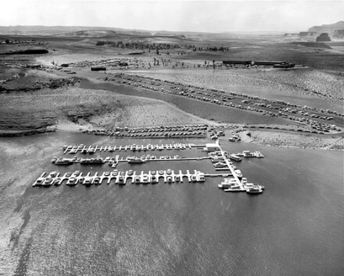 Lake Powell Wahweap Marina and Trailer Park