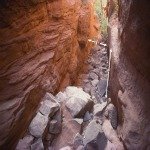 Hole-in-the-Rock-Lake-Powell-Country