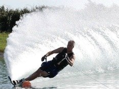 lake-powell-country-water-skiing 